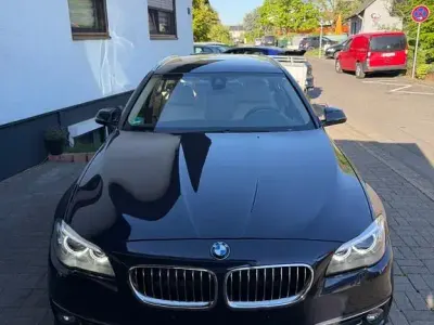 Usata BMW 520 Luxury Line 184 CV (135 kW) 2013 Blu Station wagon