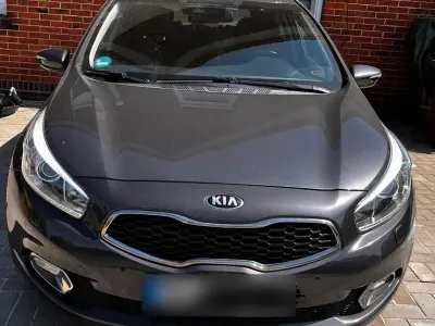Occasion Kia Ceed 136 ch (100 kW) 2015 Andere farben Citadine