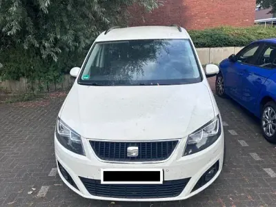 Gebraucht Seat Alhambra Ecomotive 140 PS (102 kW) 2011 Weiß Van / Kleinbus