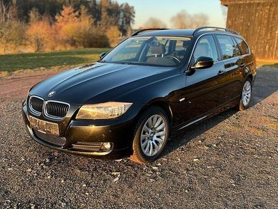 Schwarz Gebraucht 2009 BMW 318 Kombi | 5.500 € (Fairer Preis)
