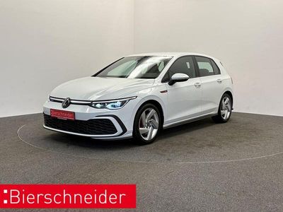 Second-hand VW Golf VIII Pro 245 CP (180 kW) 2023 Alb Berlinǎ