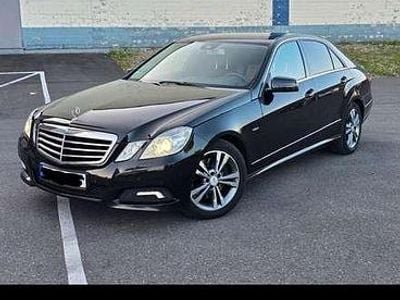 Mercedes E300