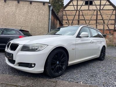Gebraucht BMW 318 Comfort Edition 143 PS (105 kW) 2010 Weiß Kombi