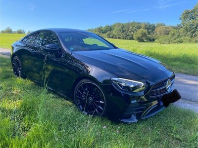 Mercedes E300