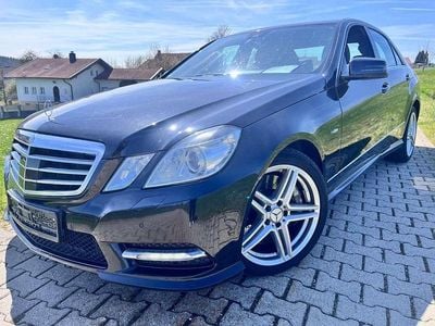 Gebraucht Mercedes E500 Avantgarde 408 PS (300 kW) 2012 Schwarz Limousine