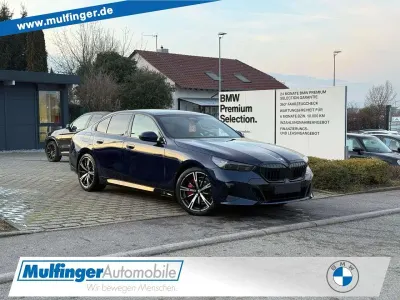 Neu BMW 540 Performance 286 PS (210 kW) 2026 Blau Limousine