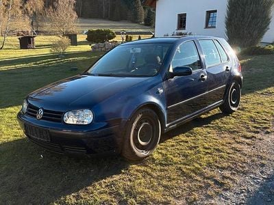 Second-hand VW Golf IV Ocean 75 CP (55 kW) 2004 Albastru Hatchback