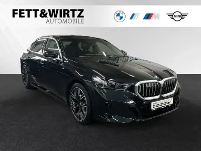 Usata BMW 530e M Sport 299 CV (219 kW) 2025 Nero Berlina