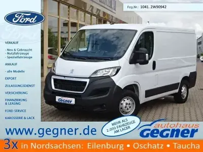 Gebraucht Peugeot Boxer 119 PS (87 kW) 2023 Weiss Van