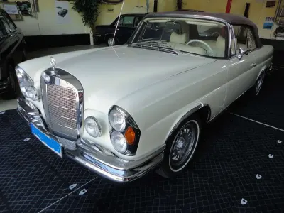 Gebraucht Mercedes 280 SE 160 PS (117 kW) 1969 Weiß Cabrio