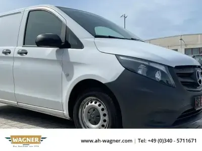 Gebraucht Mercedes Vito 88 PS (64 kW) 2017 Weiß Van