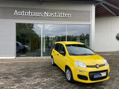 Nowe Fiat Panda Pop 65 KM (47 kW) 2026 Żółty Hatchback