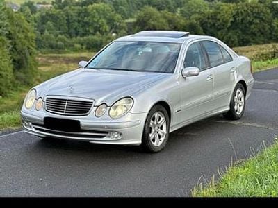 Mercedes E220