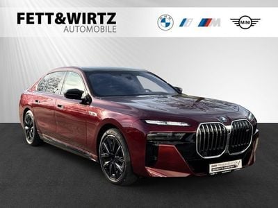BMW M760e