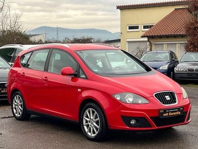 Rot Gebraucht 2011 Seat Altea XL Style Van / Kleinbus | 5.499 € (Fairer Preis)