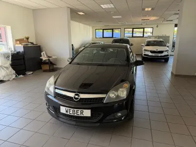 Gebraucht Opel Astra GTC 116 PS (85 kW) 2007 Schwarz