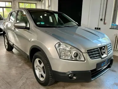 Gebraucht Nissan Qashqai 116 PS (85 kW) 2007 Silber SUV