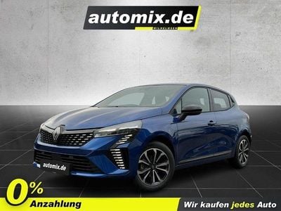 Neu Renault Clio V Techno 91 PS (66 kW) 2025 Blau Limousine
