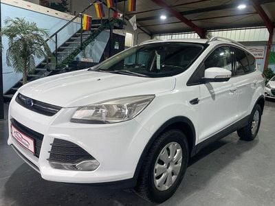 Gebraucht Ford Kuga 150 PS (110 kW) 2013 Weiß SUV