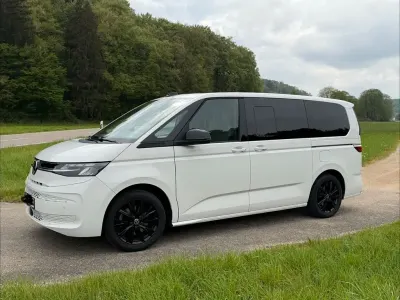 Używany VW Multivan Life 136 KM (100 kW) 2023 Biały Minivan