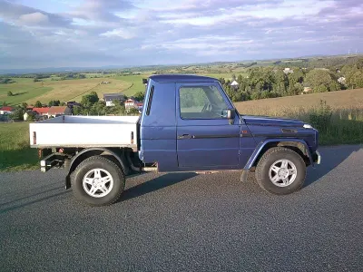 Gebraucht Mercedes G300 177 PS (130 kW) 1998 Blau SUV