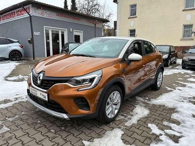 Orange epy + weiss qnw Gebraucht 2022 Renault Captur Zen SUV | 14.999 € (Guter Preis)