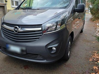 Gebraucht Opel Vivaro 120 PS (88 kW) 2018 Grau Van / Kleinbus