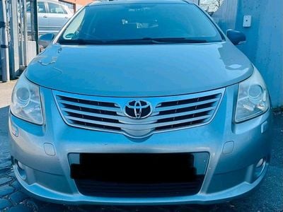 Gebraucht Toyota Avensis 177 PS (130 kW) 2010 Grau Kombi
