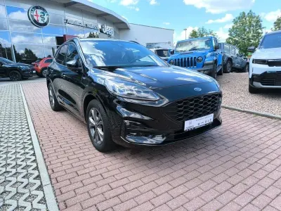 Gebraucht Ford Kuga ST-Line 120 PS (88 kW) 2021 Obsidianschwarz metallic SUV
