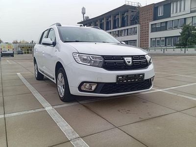 Gebraucht Dacia Logan MCV Lauréate 90 PS (66 kW) 2017 Weiß Kombi