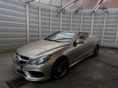 Gebraucht Mercedes E250 204 PS (150 kW) 2016 Beige Cabrio