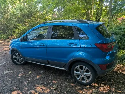 Gebraucht Baic X25 110 PS (80 kW) 2017 Blau SUV