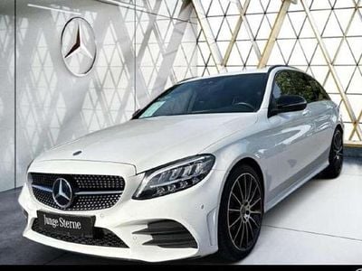 Gebraucht Mercedes C300 258 PS (189 kW) 2019 Weiß Kombi