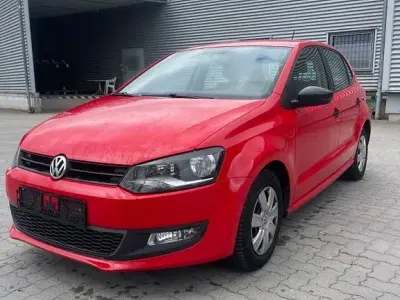 Gebraucht VW Polo 60 PS (44 kW) 2009 Rot Kleinwagen