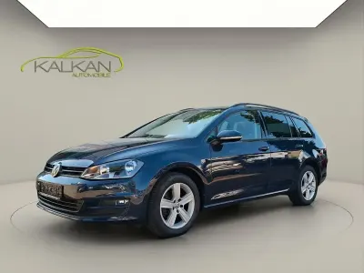 Gebraucht VW Golf VII 122 PS (89 kW) 2014 Night blue (metallic) Kombi
