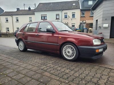 Gebraucht VW Golf III 75 PS (55 kW) 1993 Rot Limousine