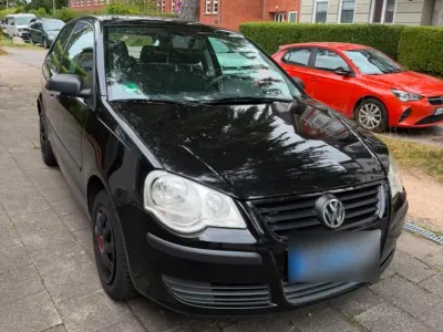 Gebraucht VW Polo 55 PS (40 kW) 2005 Schwarz Kleinwagen