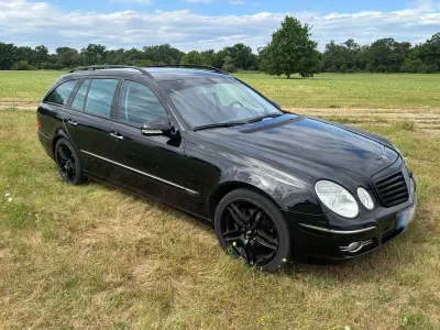Gebraucht Mercedes E200 Avantgarde 184 PS (135 kW) 2006 Schwarz Kombi
