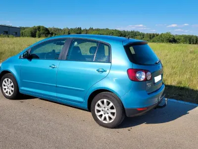 Używany VW Golf V 105 KM (77 kW) 2006 Niebieski Hatchback