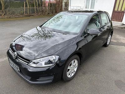 Second-hand VW Golf VII Trendline 86 CP (63 kW) 2014 Negru Berlinǎ
