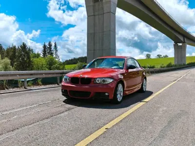 Gebraucht BMW 120 Coupé M Sport 177 PS (130 kW) 2007 Rot Coupé