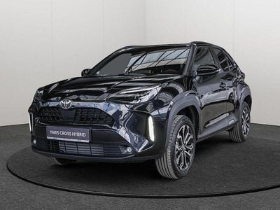 Neu Toyota Yaris Cross 131 PS (96 kW) 2025 Schwarz SUV