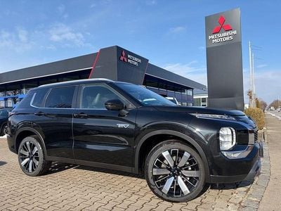 Neu Mitsubishi Outlander P-HEV Select 306 PS (225 kW) 2026 Schwarz SUV