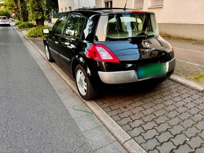 Gebraucht Renault Mégane II 135 PS (99 kW) 2004 Schwarz Limousine
