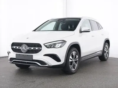 Gebraucht Mercedes GLA200 Advanced 163 PS (119 kW) 2025 Weiß SUV