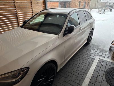 Weiß Gebraucht 2020 Mercedes C220 Limousine | 22.000 € (Superpreis)