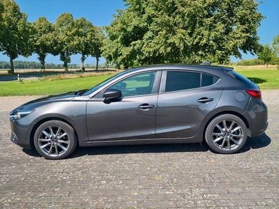 Gebraucht Mazda 3 Sports-Line 165 PS (121 kW) 2017 Grau Limousine