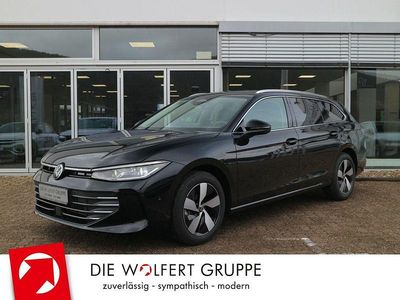 Neu VW Passat Business 150 PS (110 kW) 2025 Grenadillschwarz metallic Kombi