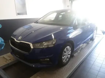 Gebraucht Skoda Fabia Ambition 110 PS (80 kW) 2022 Blau Kleinwagen