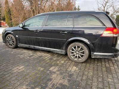 Usata Opel Vectra 150 CV (110 kW) 2008 Nero Station wagon